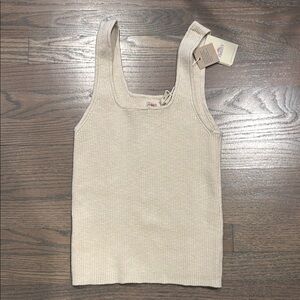 NWT Faherty Rue sweater tank size M